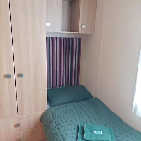 Cozy Caravan - Bright * Great Ormside