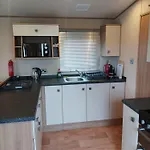 Cozy Caravan - Bright *